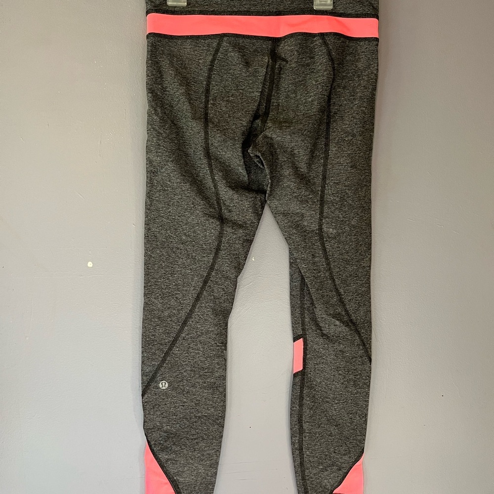 Lululemon Athletica Gray and Pink Leggings - Picture 3 of 5